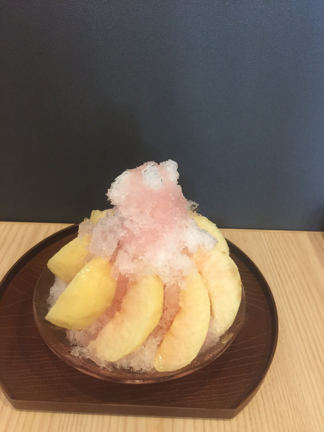 桃のかき氷　　　
