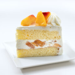 黄金桃ショートケーキ
